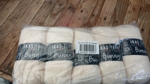 Купить пряжу Ikasyarn Bunny  цвет 25 - интернет магазин МелОптЯрн